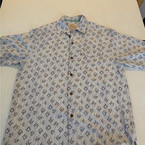 Tommy Bahama Blue and White Patterned Button Down Shirt